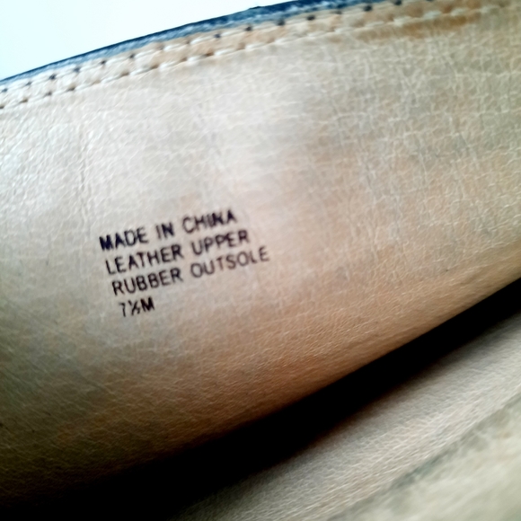 Michael Kors Leather boots with zipper design - Picture 10 of 10